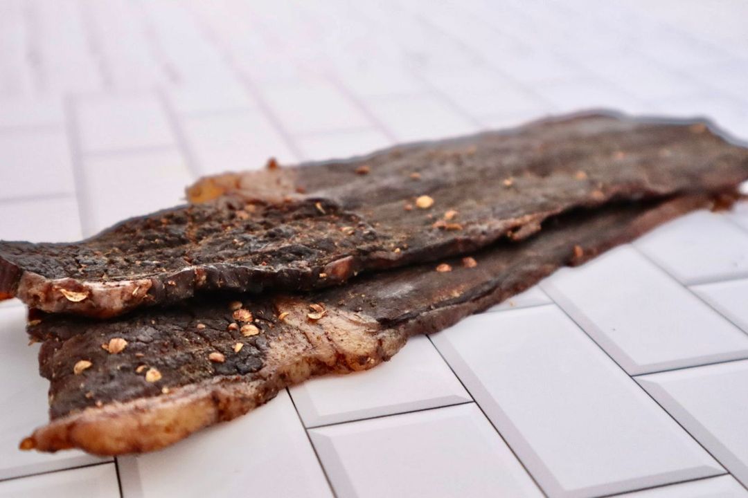 Beef Biltong Leaves