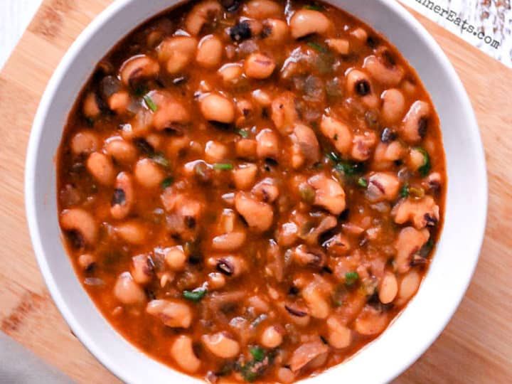 Black - Eyed Peas in Tomato Sauce