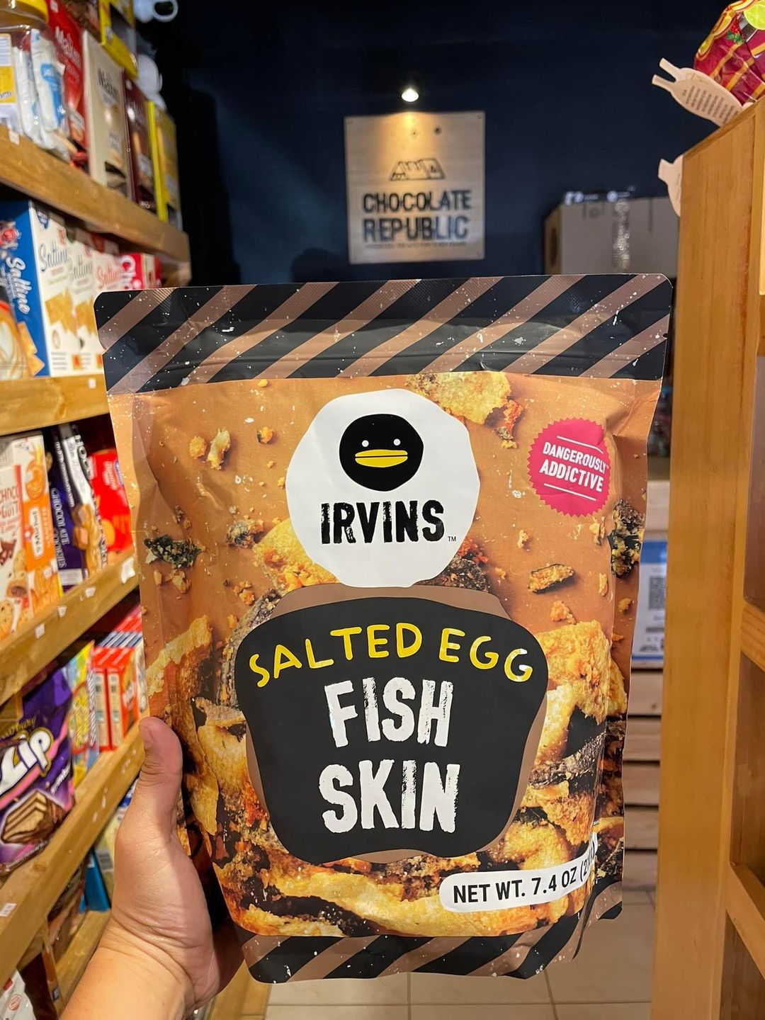 Irvins Salted Egg Fish Skin 210g