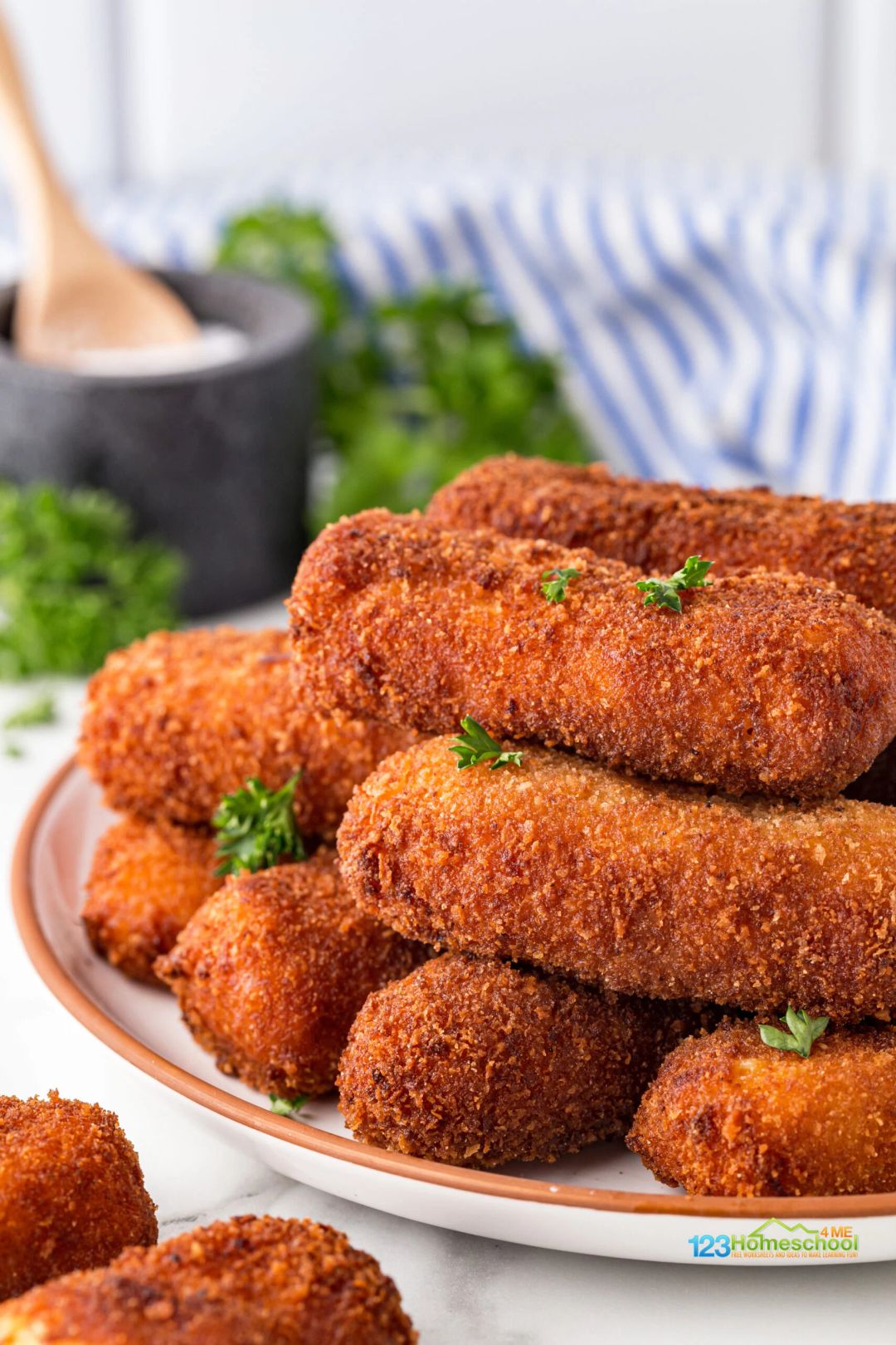 Croquetas De Pollo\Chicken Croquettes