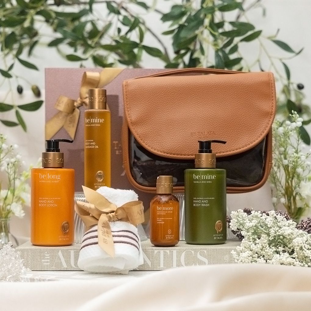 Very Merry Body & Wellness = Travel Bag Gift Set - TAN