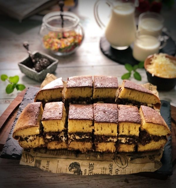 MARTABAK COKELAT KACANG