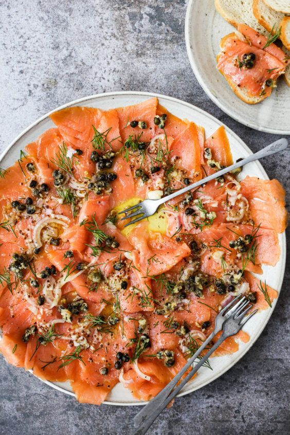 Smoked salmon board