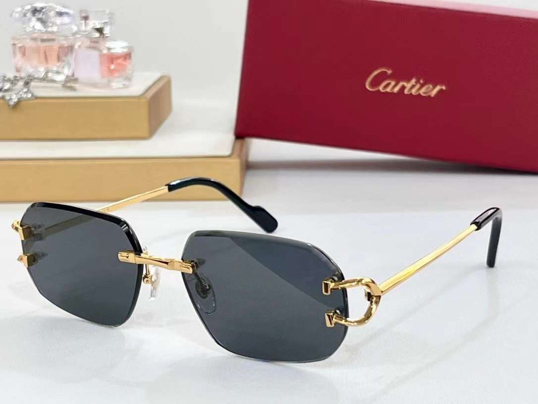 CARTIER 