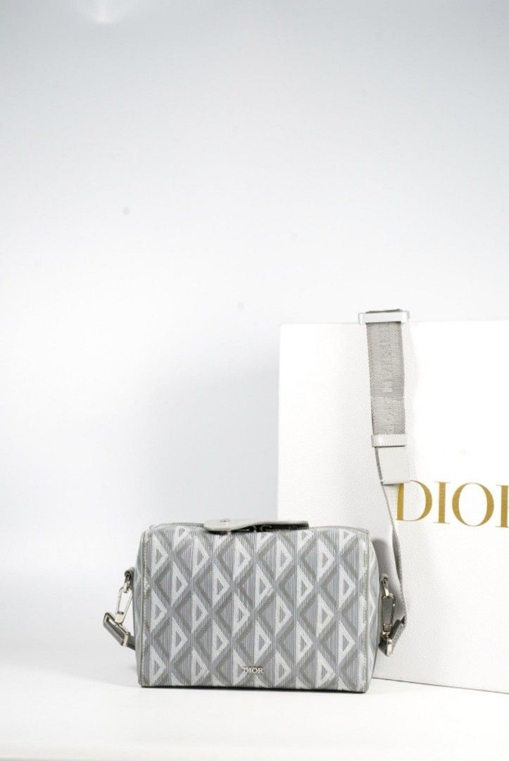 DIOR 2022 CD Diamond crossbody bag