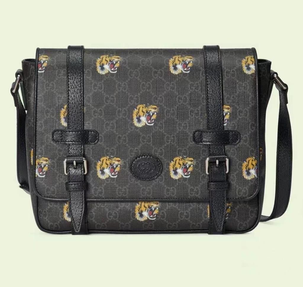 GUCCI Men's Tiger Print Adjustable Shoulder Strap Canvas with Leather Messenger Bag 