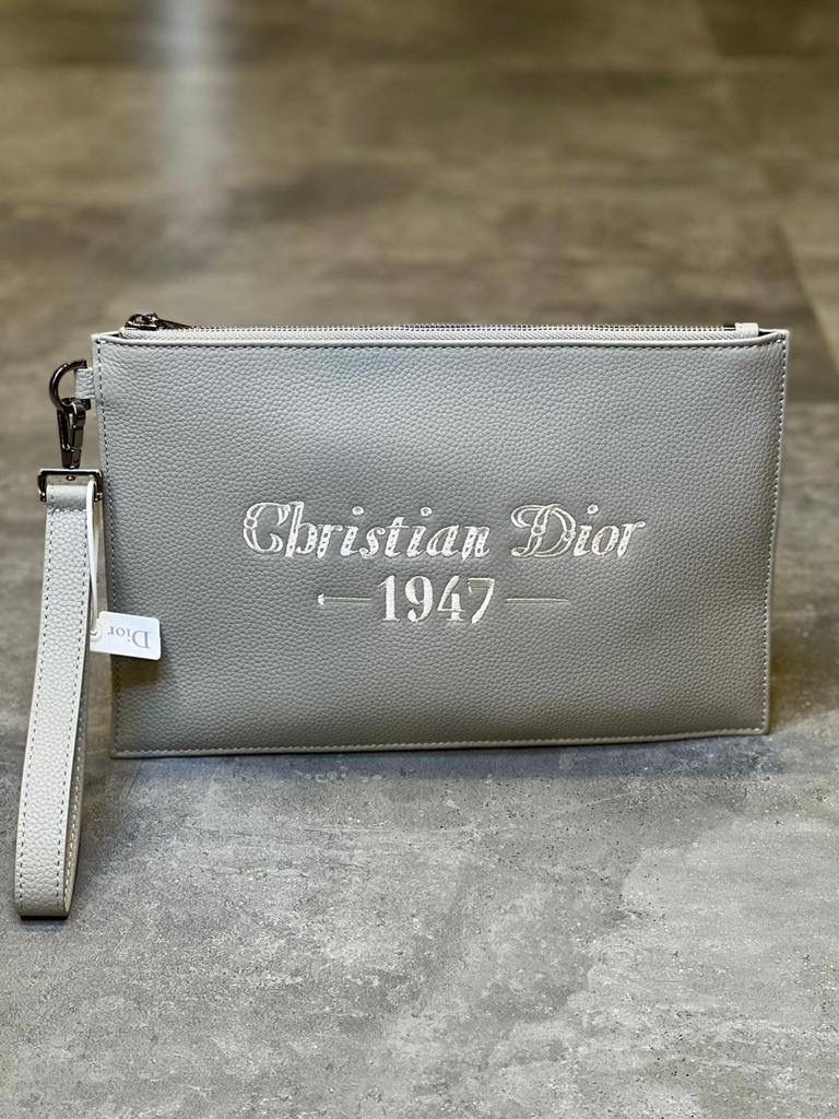 DIOR Grained Calfskin 1947 Signature A5 Pouch Grey White