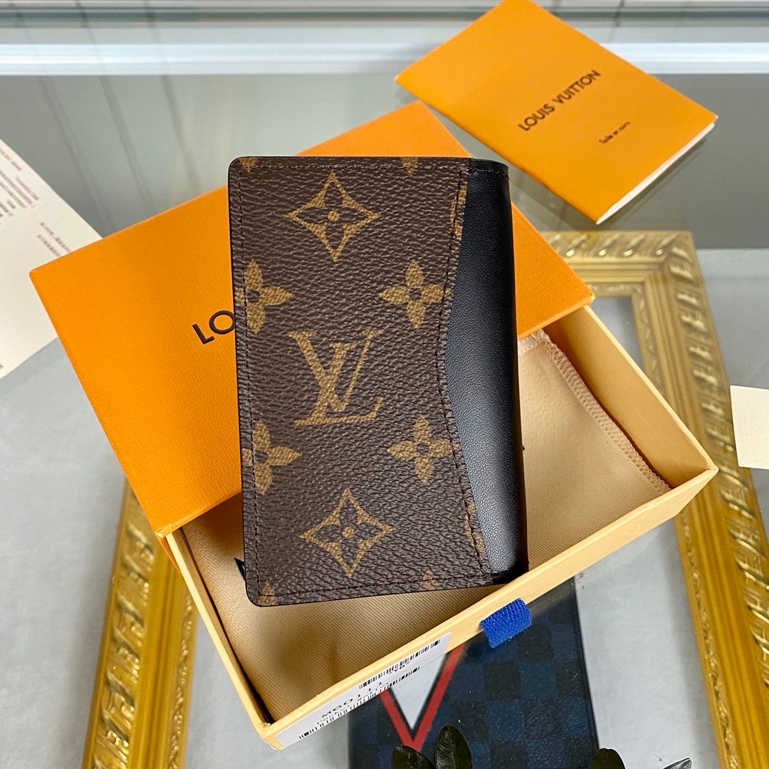 LOUIS VUITTON Monogram Pocket Organizer NM  