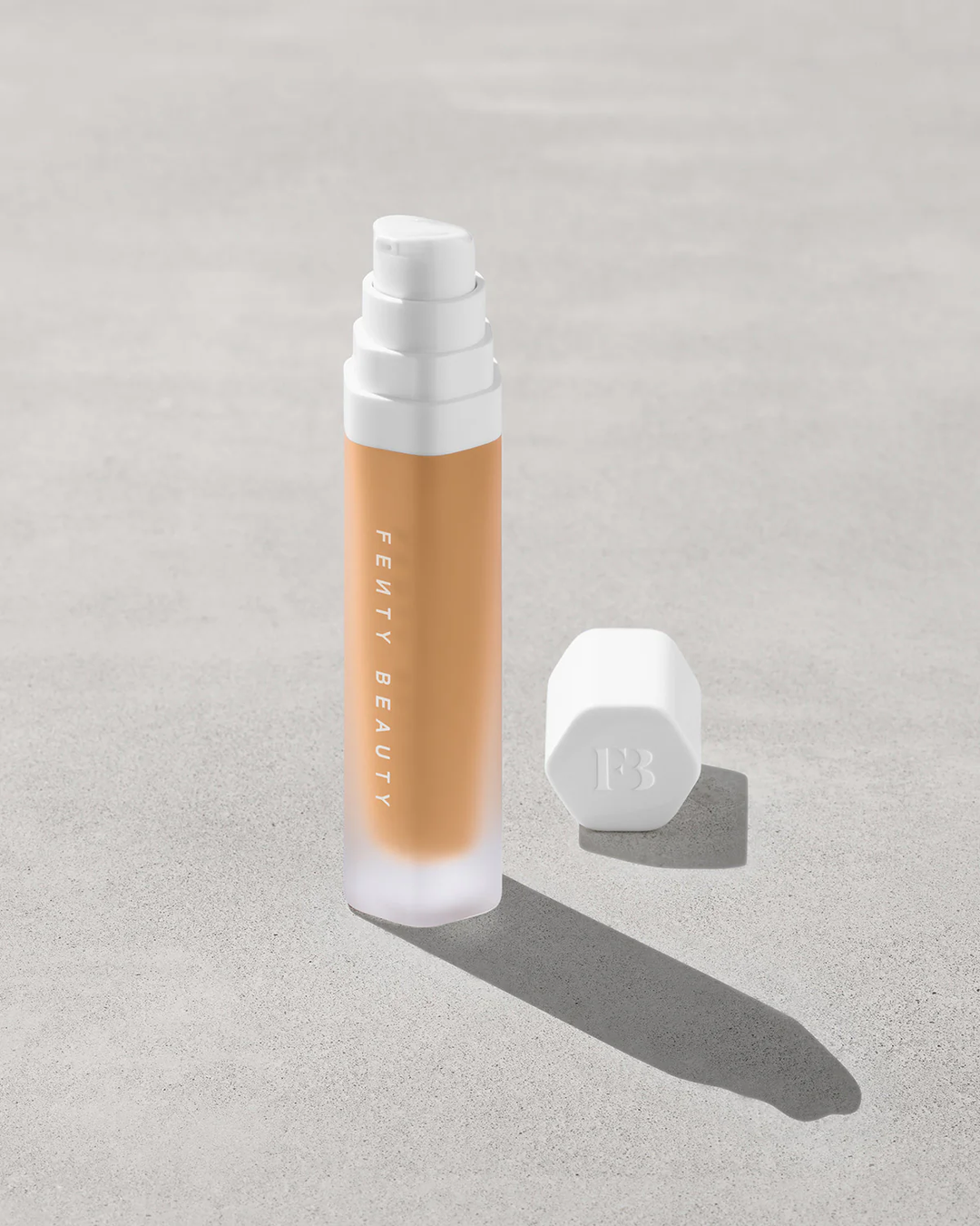 Fenty Beauty Soft'Lit Luminous Foundation 32ml