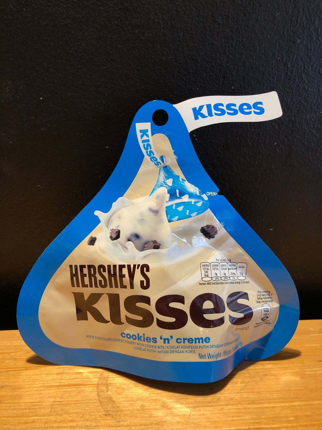 Hershey’s Kisses Cookies n’ Creme 36g