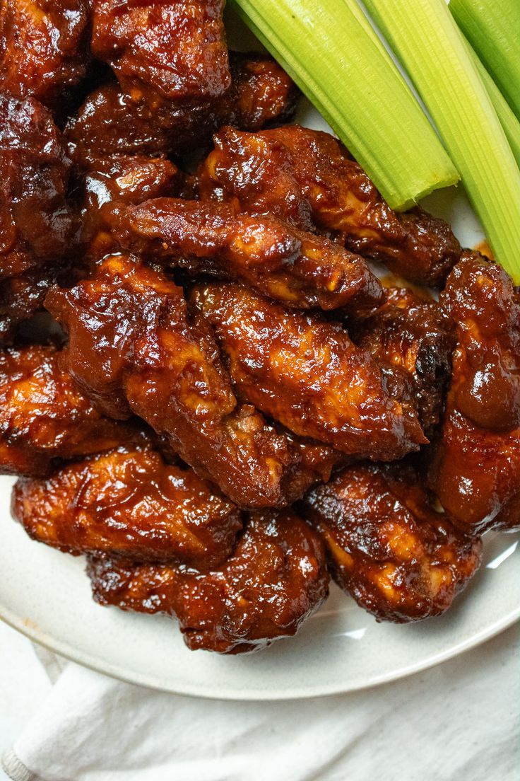 BBQ WINGS