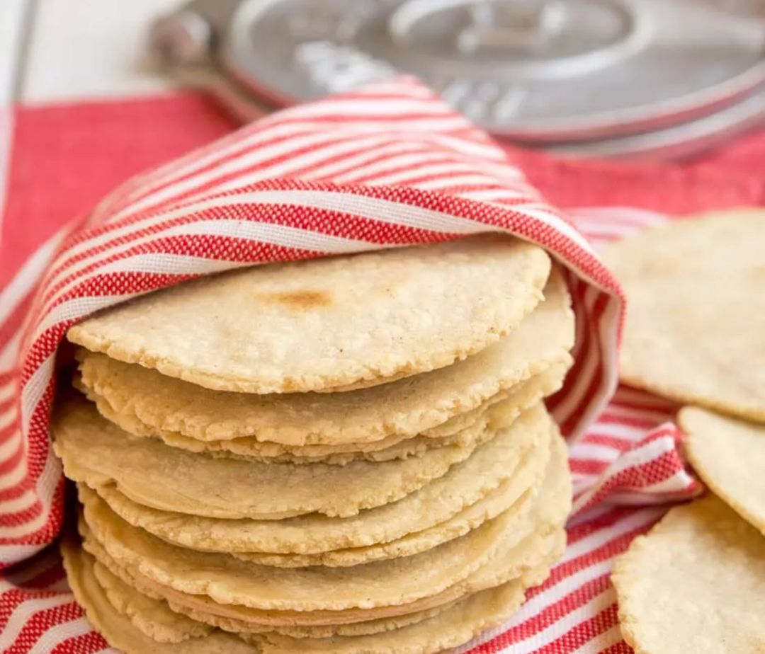 1 dozen Corn tortillas