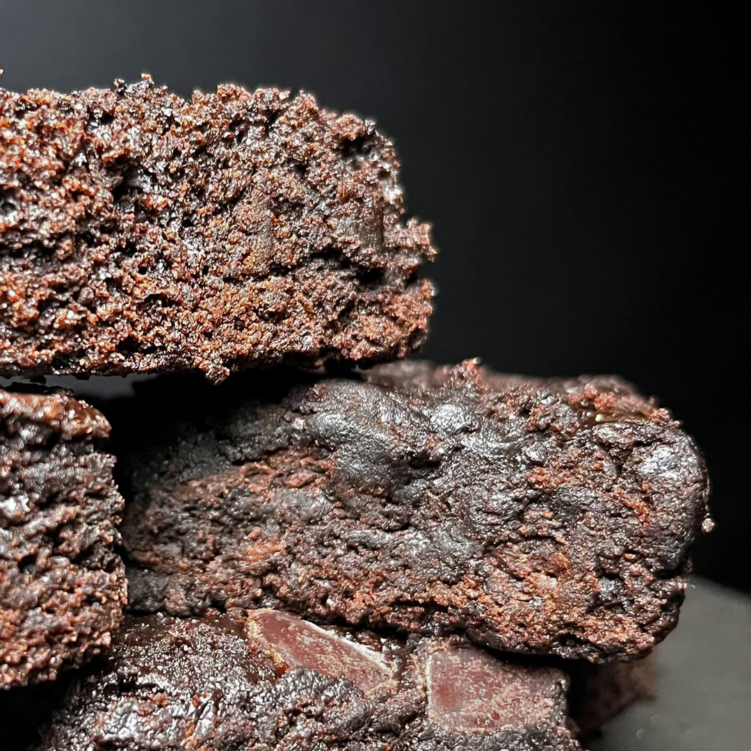 Box of 8 Fudgy Chocolate Brownies