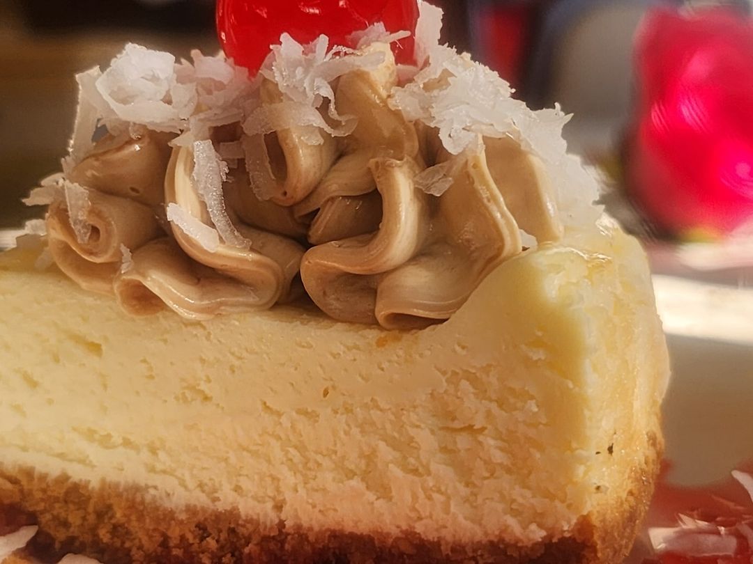 Sliced Rum Cream Cheesecake