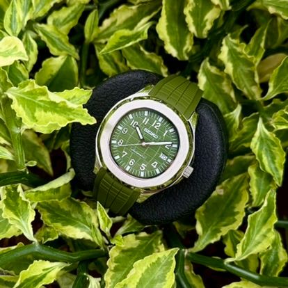 Army Green Aquanaut (44MM) 