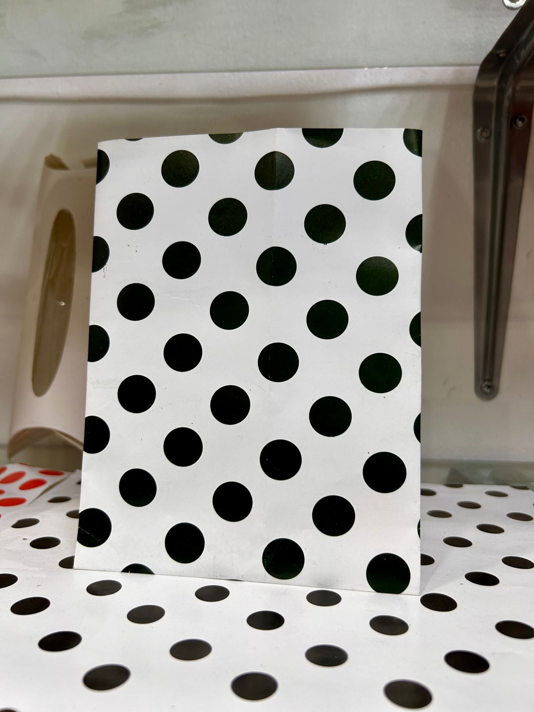 “POLKA DOT” DELI TAKEOUT BAGS - BLACK & WHITE