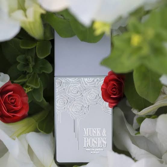 MUSK AND ROSES