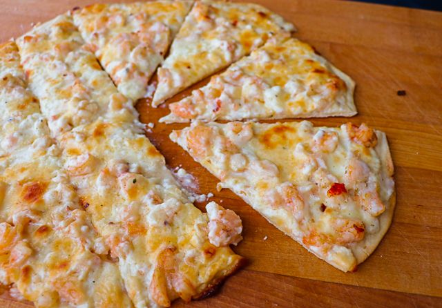 Seafood Pizza