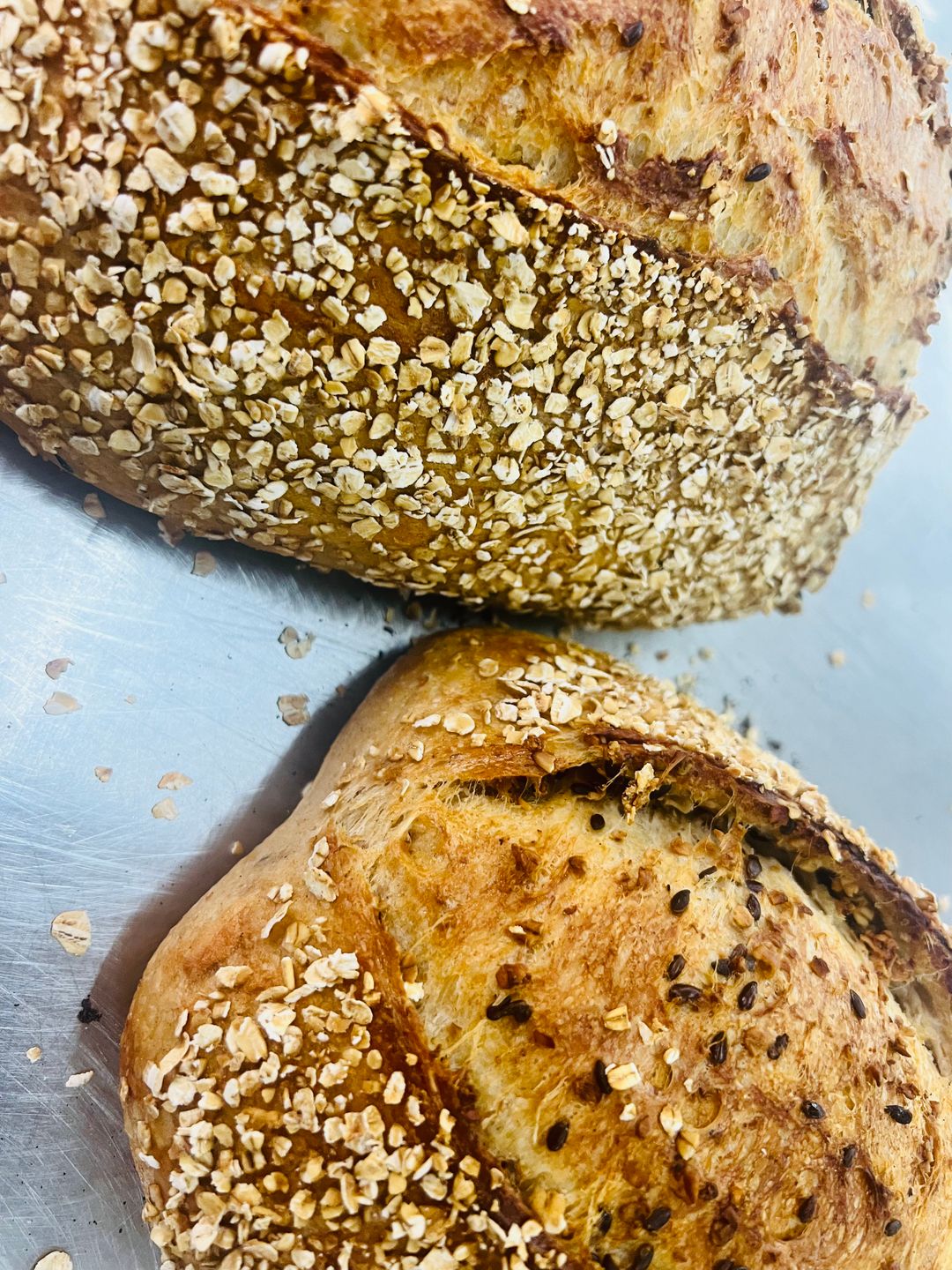 **HOT SELLER** Golden grain sourdough