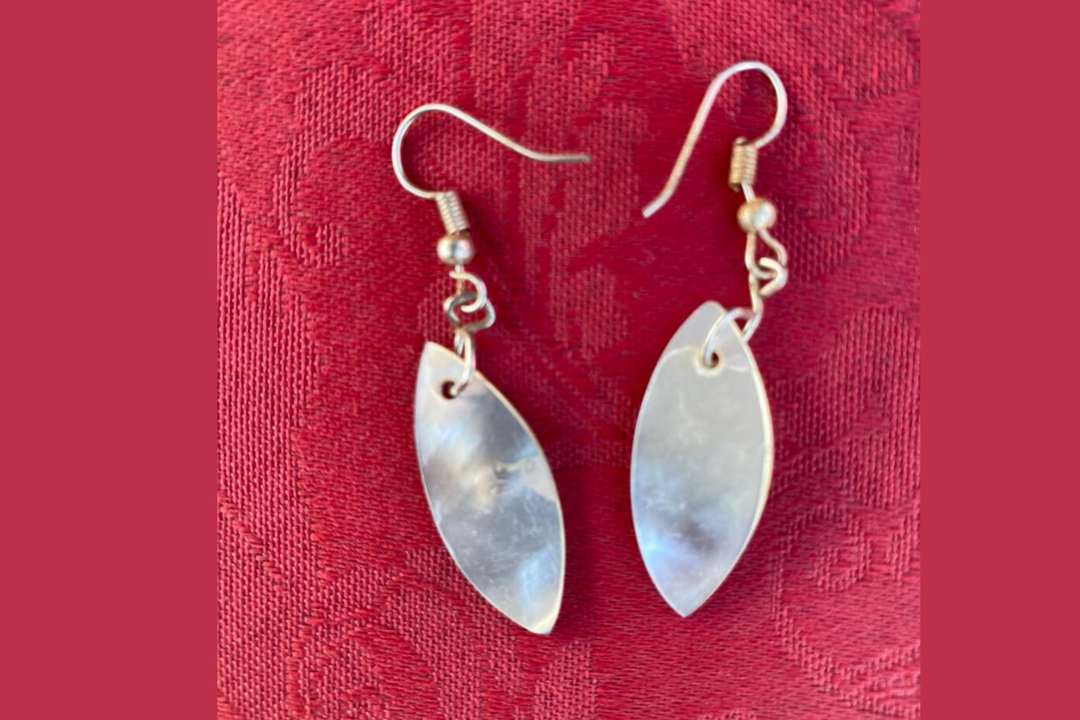 Earing Shell Curved 2