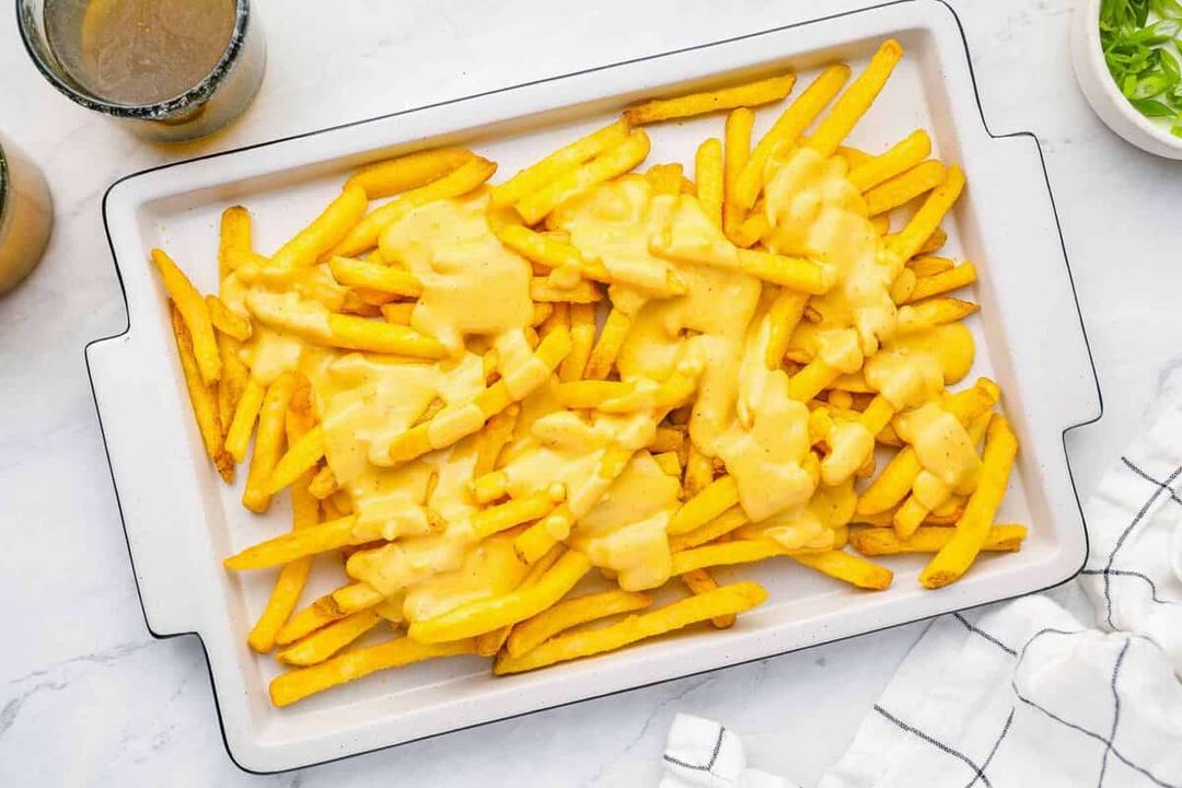 CHEESE FRIES 