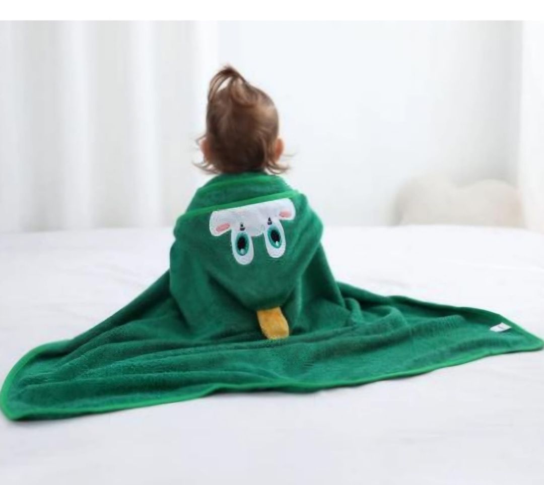 Bamboo Hooded Baby Towel With Animal Cute Design.