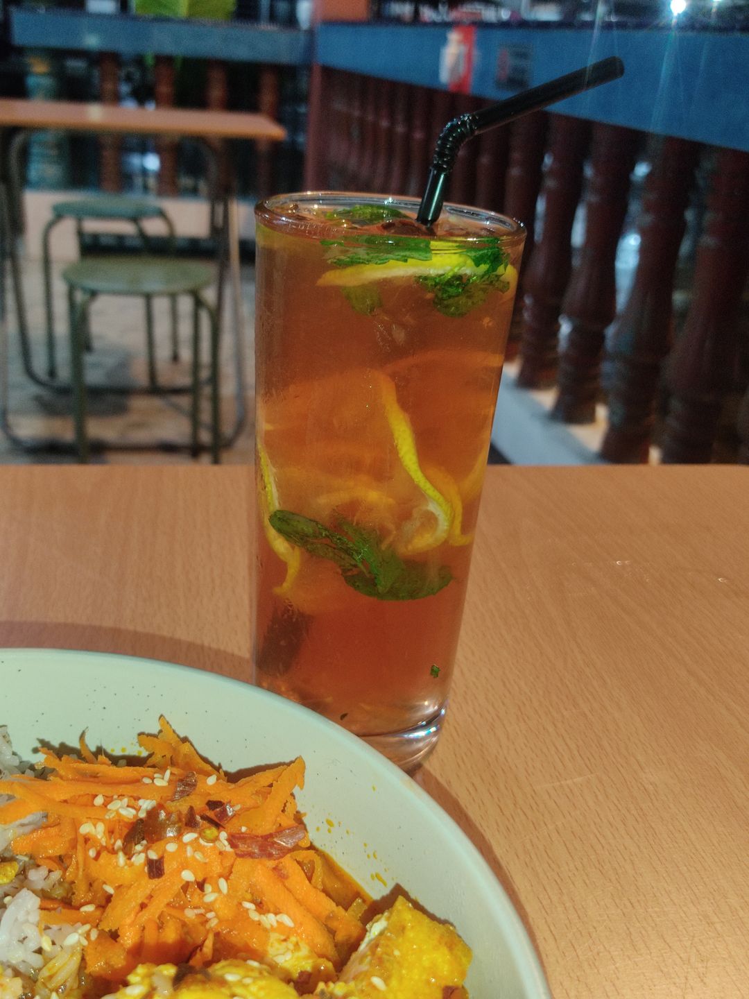 Pomegranate mojito