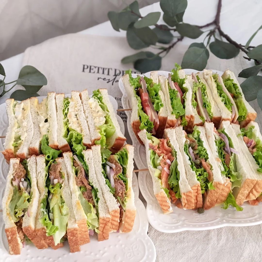 Gourmet Sandwiches (Box of 16)