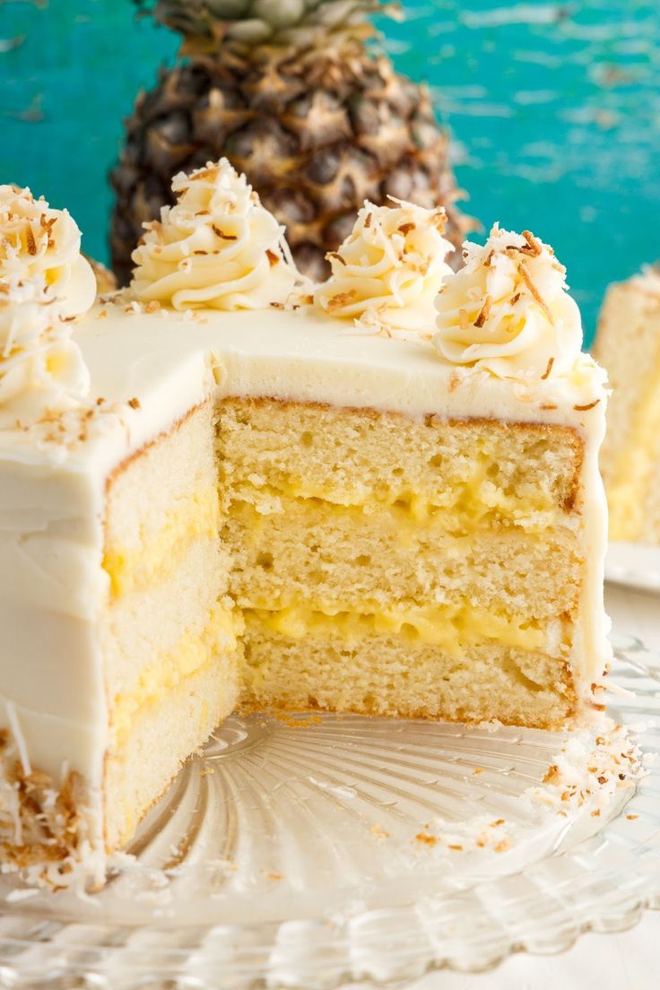 PINEAPPLE CAKE