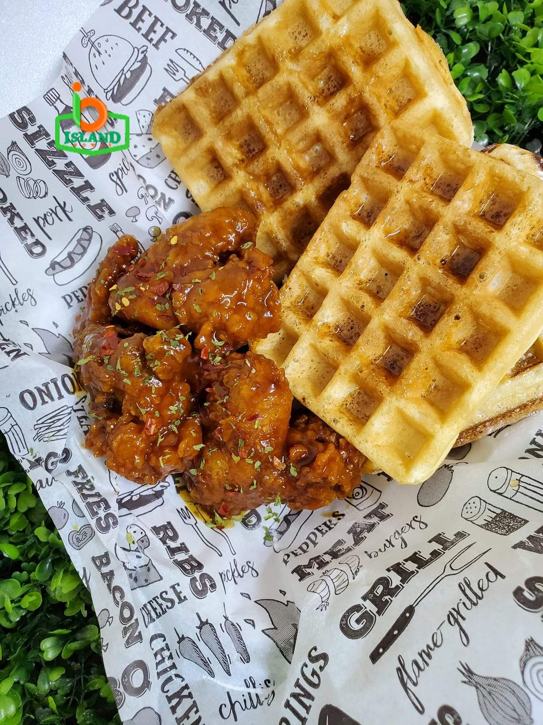 Waffle & Chicken