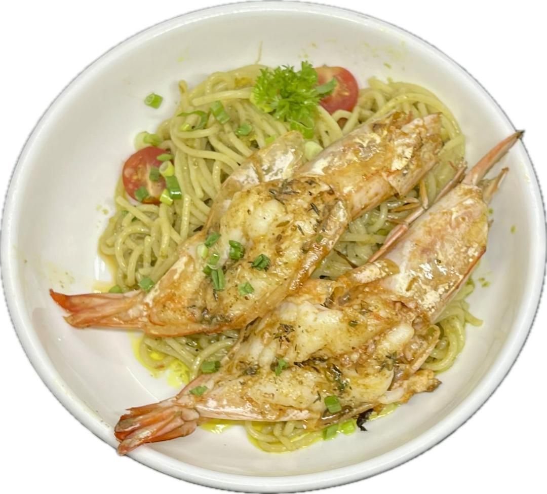 Green Curry Pasta - Pan Fried King Prawn