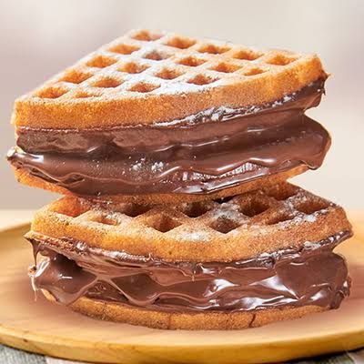 Nutella cream waffles 