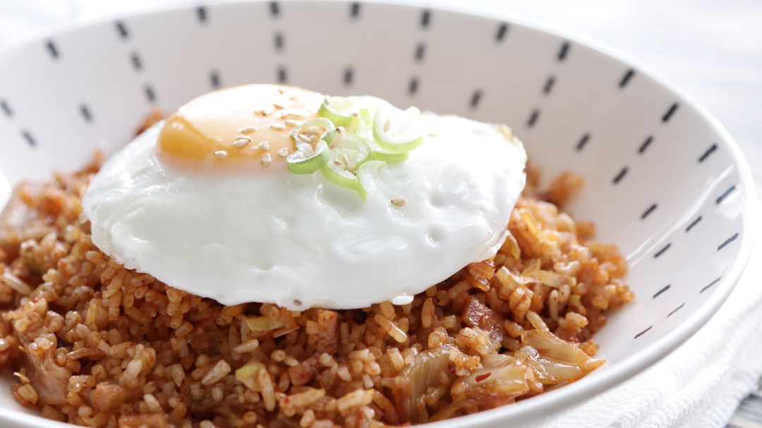 Butter kimchi fried rice (1 serving)