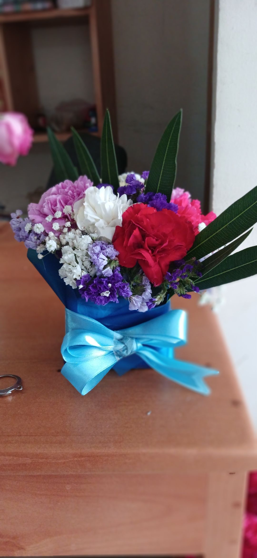 Desk flowers 