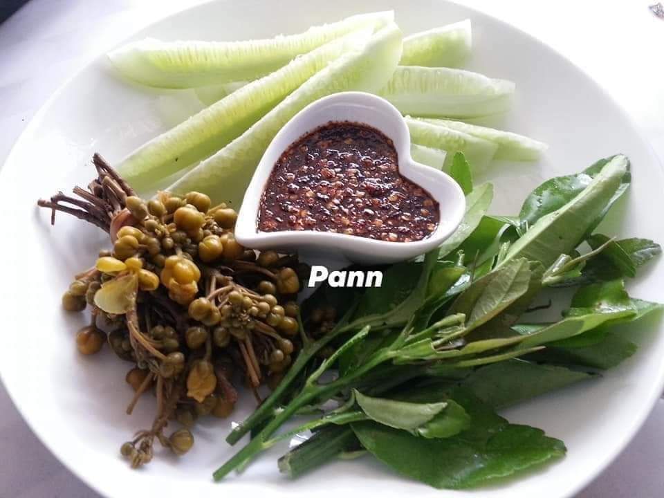 ပန်းခရေ Kitchen_အသင့်စားငပိရေကျိုထုတ် (တစ်ခါစား)