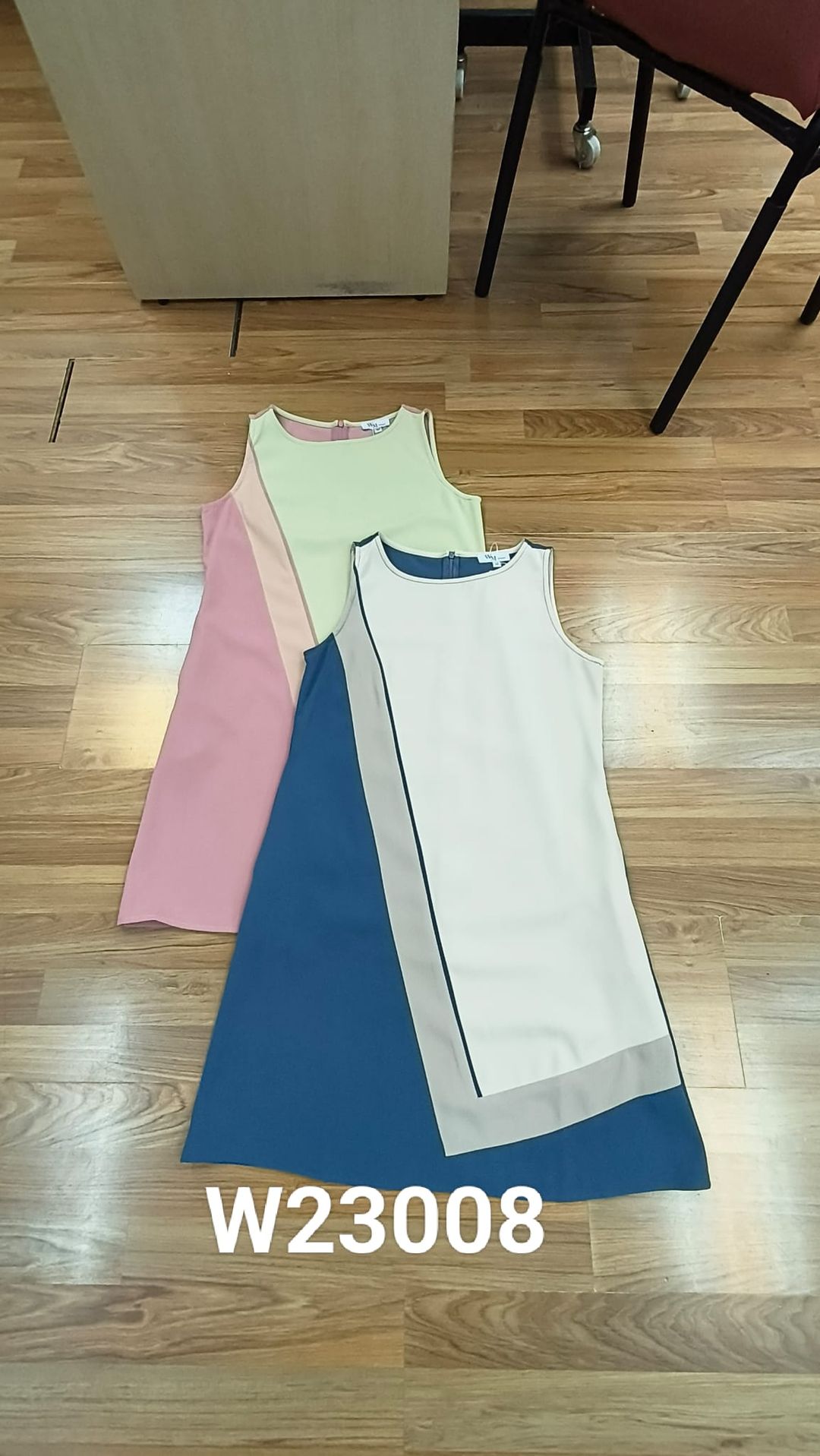 Colur Block Sleeveless Dress