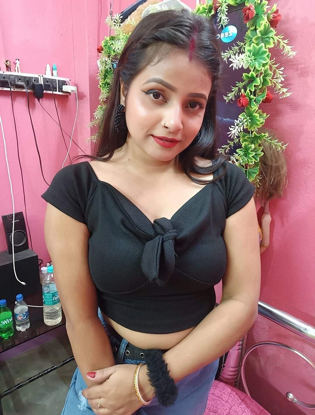 1 Night Date with Snigdha Cchowdhury