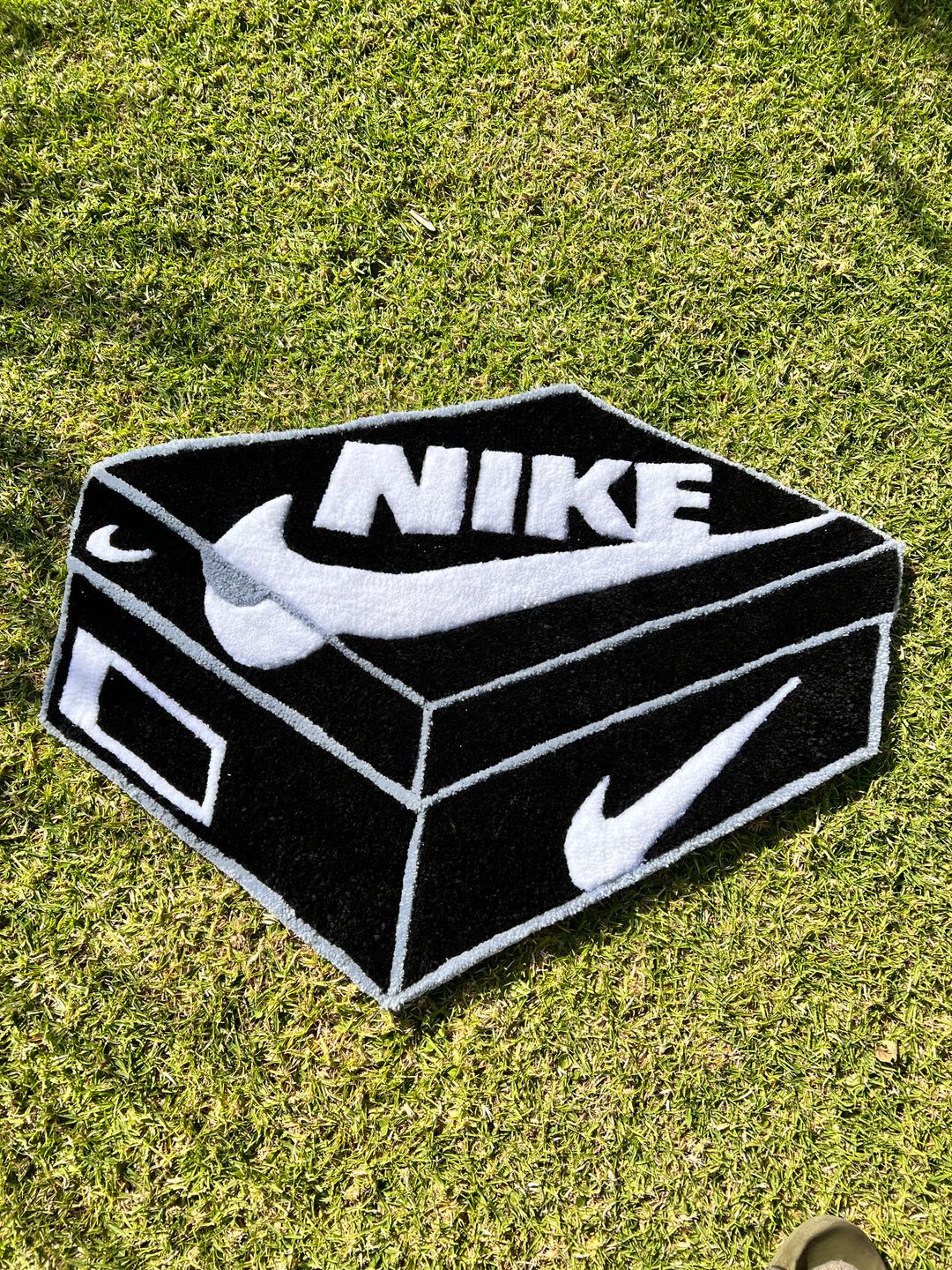 Nike box