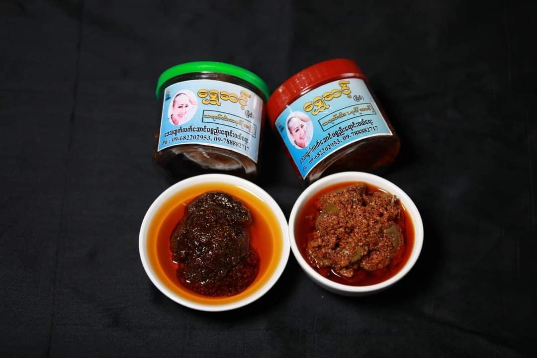 ရွှေဆင့်_သရက်သီးသနပ်၊ သီးစုံသနပ်