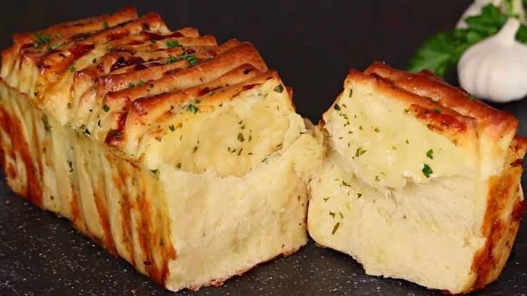 Cloud Nine Garlic bread