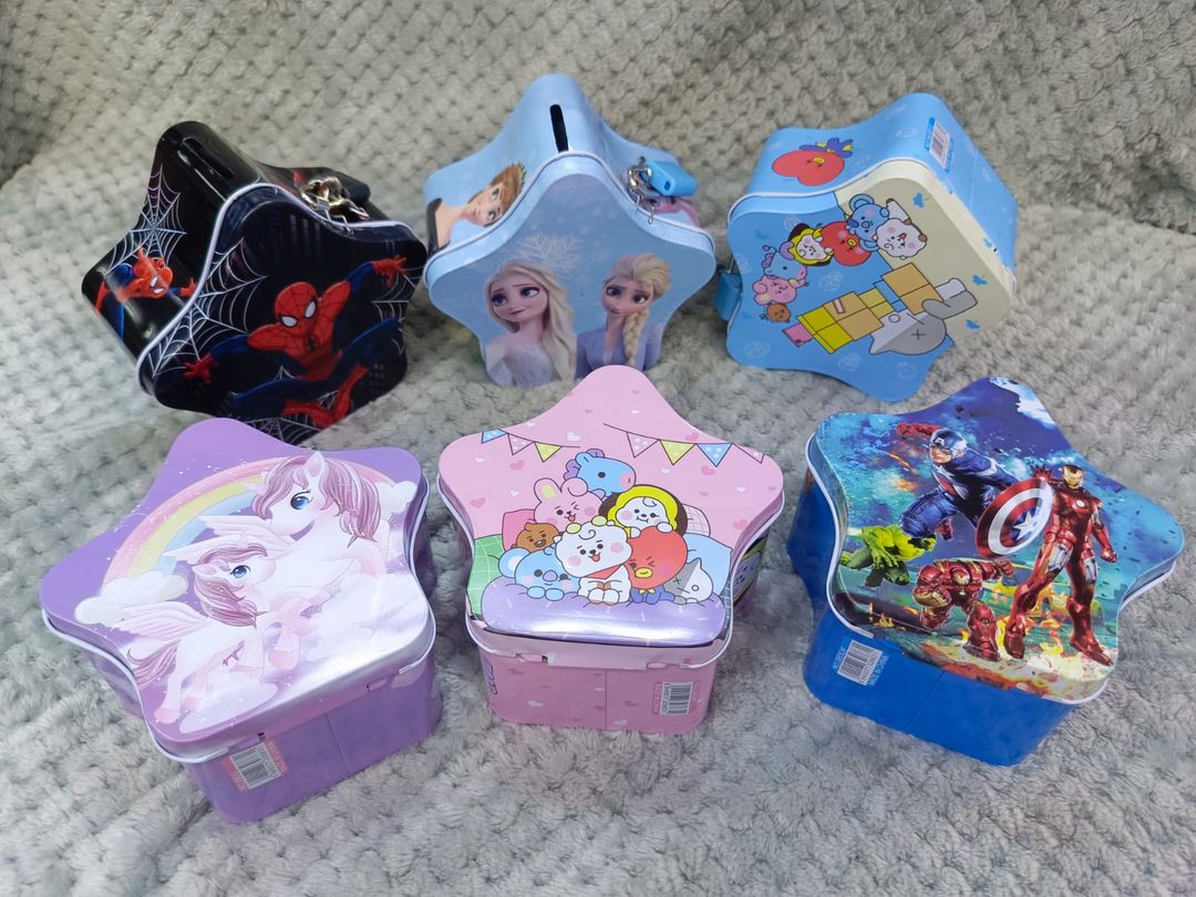 Star cartoon shaped piggy bank box 