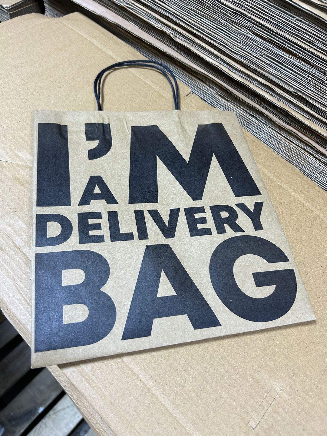 “I’M A DELIVERY BAG” KRAFT CARRIER BAGS - 12” x 10” x 5.5”  ( WITH HANDLES )