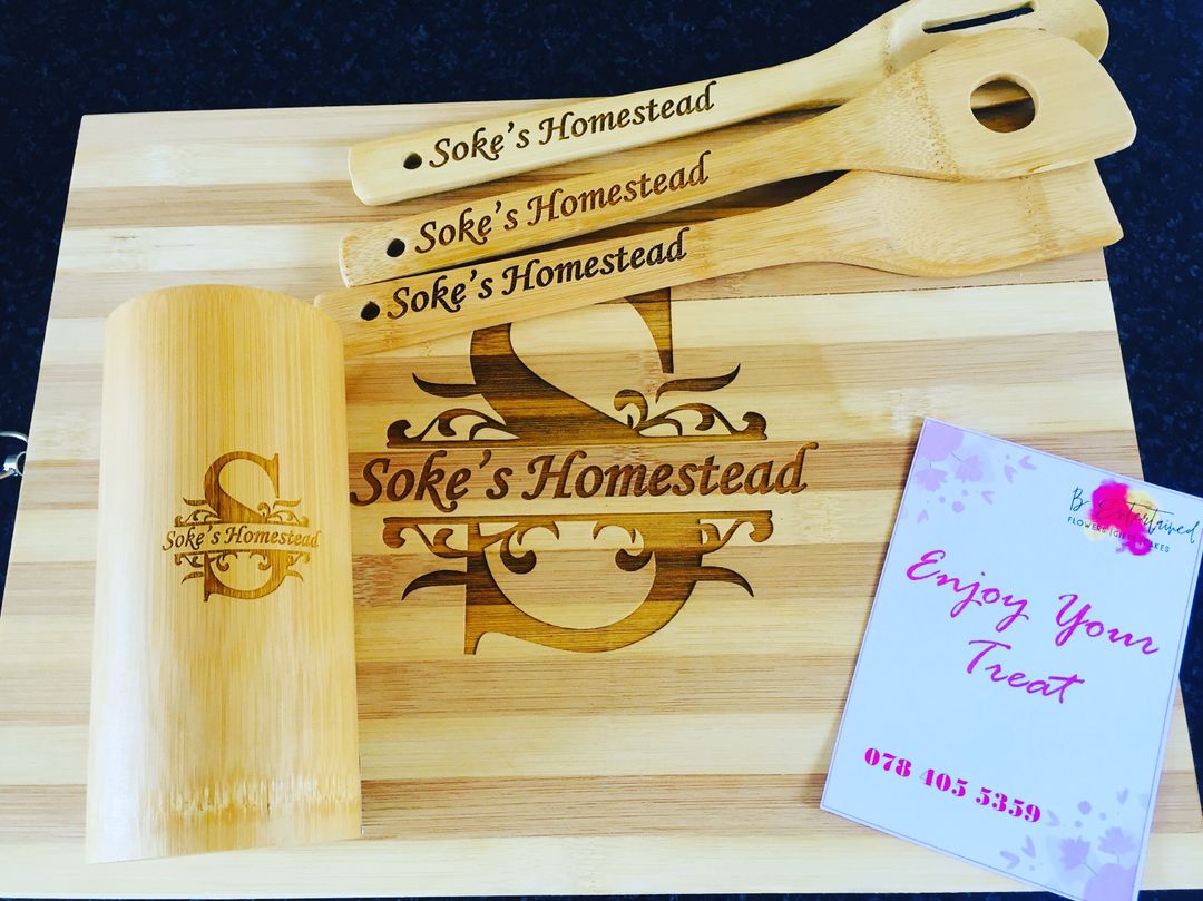 Personalized Chopping Board with Spoons