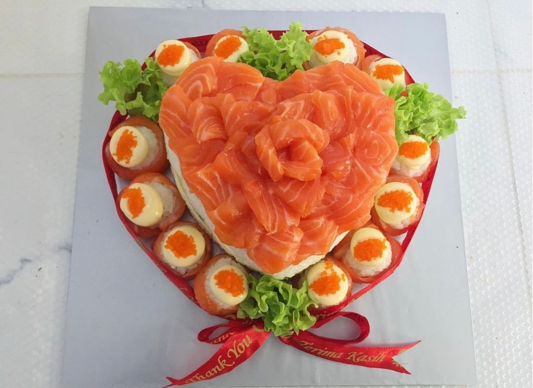 Salmon Alaska Sushi Cake 