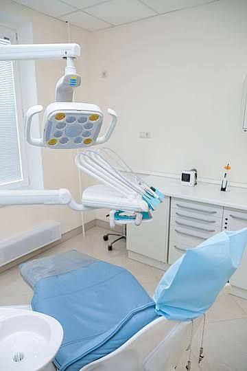 Dental chair