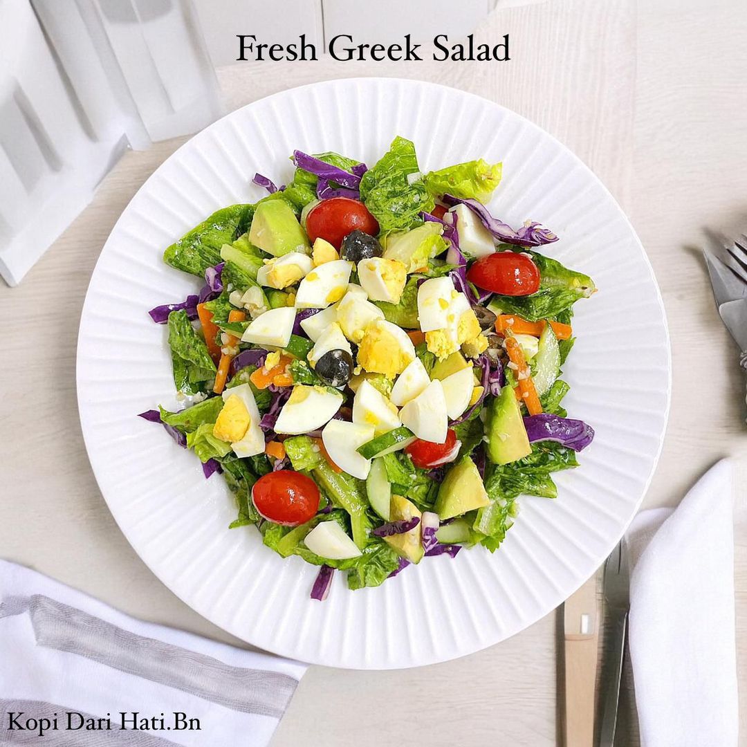 Greek Avocado Salad