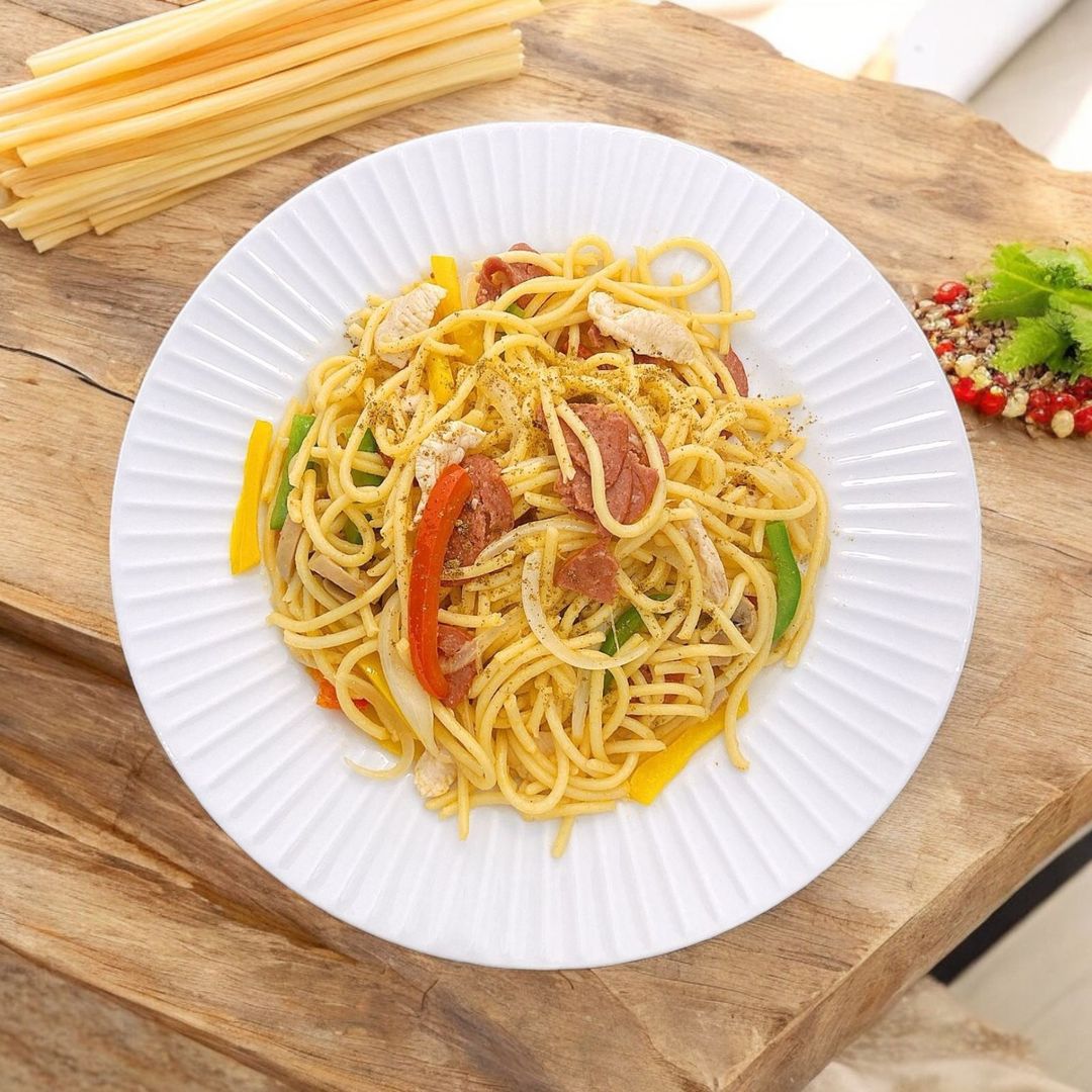 Aglio Olio Chicken Spaghetti