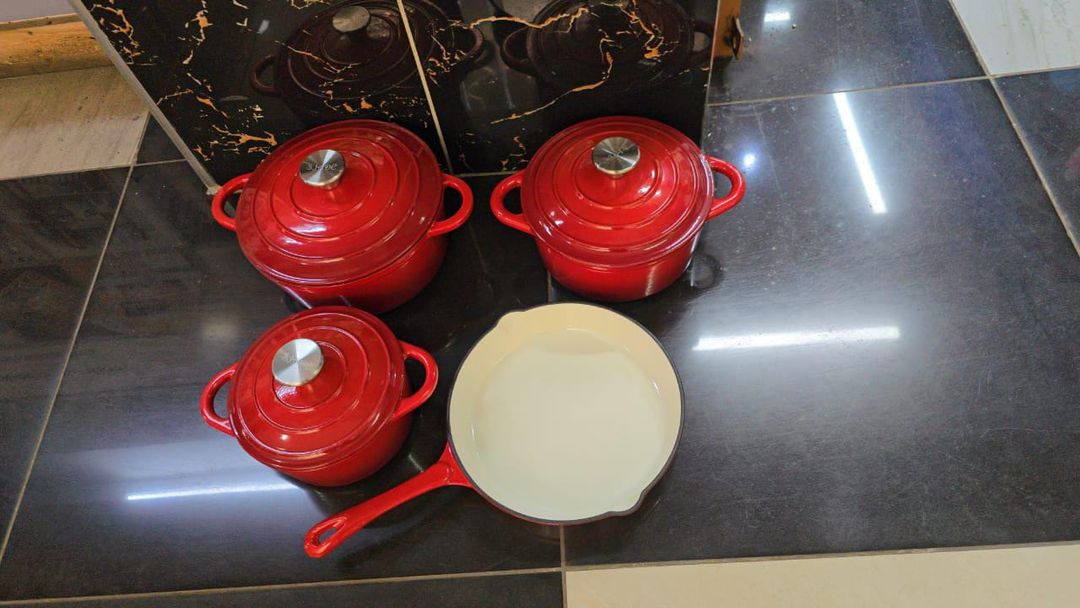 Enamel Cast Iron Cooking Pots