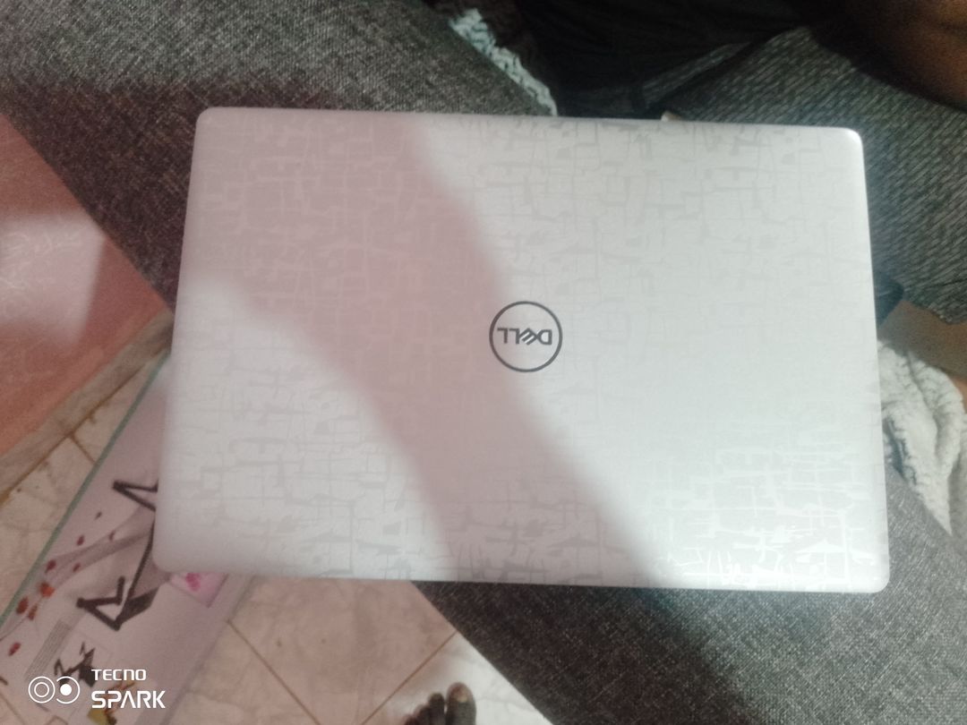 Dell Laptop 