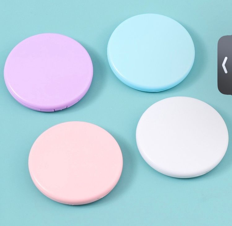 Pocket mini mirror 